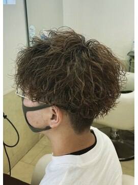 ロンドガルマン 名古屋(Lond GULLMAN) 強め短め波巻パーマ