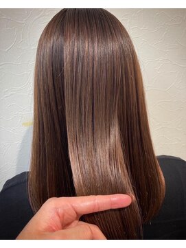 トータルビューティー フリシア(Total Beauty Flicia) 美髪ストレート
