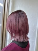 ミディアム　ボブウルフ　モーヴピンクカラー