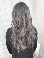 カナロア(KANALOA)&nbsp;KANALOA☆ホワイトグレーバレイヤージュ