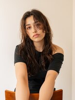 ネイヴィル オモテサンドウ(navile omotesando)&nbsp;ラフウェーブレイヤーロングパーマ