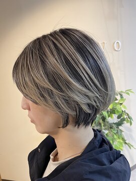 ブリッツレボルト(BLITZ R EVOLUT) ショートボブ×バレイヤージュs 20代30代40代　柏駅/柏美容室