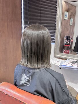 ヘアメイク アンフィ(amphi) 透明感グレージュ..~*＊.