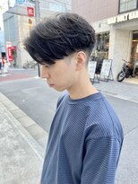 乾かすだけでキマる髪/黒髪センターパートフェザーパーマ