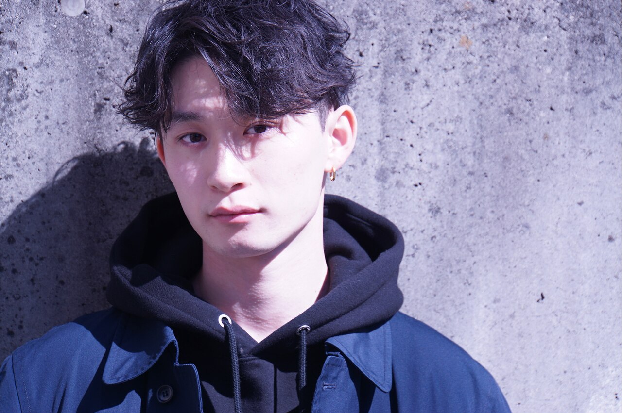 【メンズ再来クーポン】メンズカット + 眉毛カット