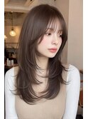  バタフライカットハッシュカットマレットヘアチェリーレッド