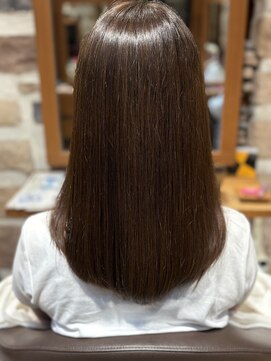 オッジ 六本松店(oggi) シェルグレージュカラー