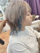 さりげない個性＊ブルーインナーカラー《ターコイズブルー*[川口 西川口 川口元郷  髪質改善 ］