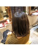 ミントベージュ