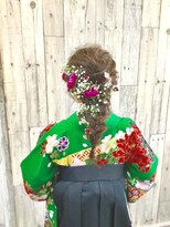 ヘアースペース ムーン(Hair Space MOON) 卒業式シーズンのヘアーセットと袴の着付け早朝から取り掛かりOK