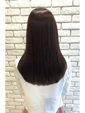 リュドール 名駅(Rue D'or) 艶感輝くストレートスタイル◎