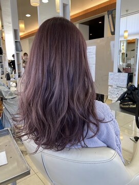 アイコニック 豊田店(ICONIQ) フェミニティモーブ