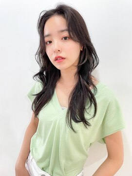 ジーナ 名駅(XENA.) 《xena/中島》韓国人の様な顔まわり＋ブルーグレージュ