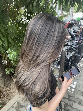 ココット 京橋店(cocotte) バレイヤージュカラー