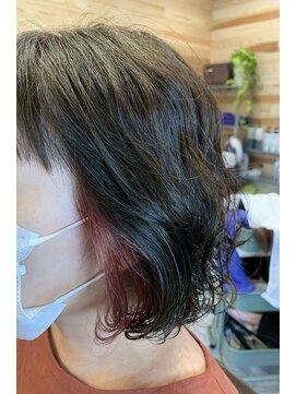 ヘアーメンテナンス ラーフ(LAUGH) パーマボブ×インナーカラー