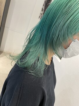 ラビスモア(Lovis moa) 魅力倍増カール/セミディ/シアーカラー/ダークアッシュ/姫カット