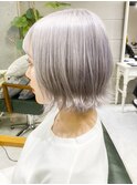 ホワイトアッシュカラー　デザインカラー  くびれヘアボブ