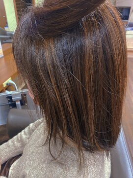 プレッソヘアー Presso hair 自然なハイライトカラー