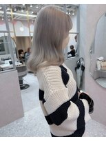 ロンド レア 天神大名店(Lond Le’a)&nbsp;ダブルカラー/インナーカラー/イヤリングカラー/ペールベージュ