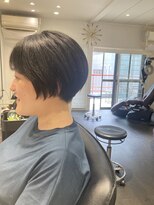 黒髪ショートボブ
