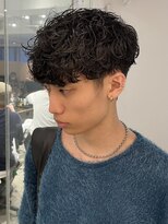 ロイ 南青山 表参道(ROI)&nbsp;スペインカール黒髪パーマメンズダウンパーマ韓国マッシュ