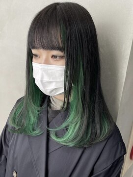 アールプラスヘアサロン(ar+ hair salon) インナーカラーグリーン