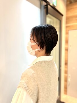 アグ ヘアー ミロ 本厚木店(Agu hair milo) 丸みショート @本厚木