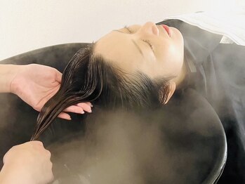 スールダル(SUR dar)の写真/《大宮西口徒歩8分》日頃の疲れをヘッドスパで癒します。髪だけでなく頭皮から綺麗に◎