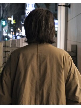 ビュートリアム 福岡(BEAUTRIUM) 乾かすだけで決まる重さを残したミディアムウルフレイヤー