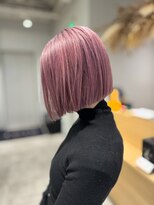 アヴァンス 光明池店(AVANCE.)&nbsp;フューシャピンク×切りっぱなしボブ　by megu