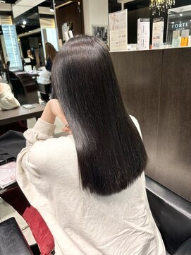 フォルテ ギンザ(FORTE GINZA) 梅雨時間は縮毛矯正で対策可能！ケア縮毛矯正