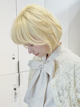 ロンドアンメゾン 原宿(Lond un Maison.) ブリーチハイトーンホワイトグレージュダブルカラーボブ/原宿