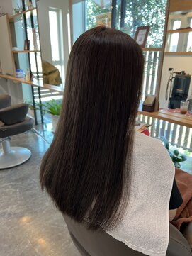 ア ドリームアップスタジオ レストアール(A DREAM UP STUDIO restR) 艶ヘアー