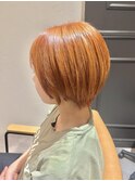 オレンジショートボブ