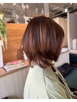 ギネス(Giness)&nbsp;似合わせカット動きのあるレイヤーボブ