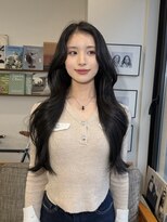 ポール(pole)&nbsp;札幌30代髪型　小顔に見える大人可愛い暗髪レイヤー