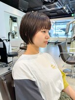 クルー(Creww KYOTO)&nbsp;すっきりフォルムの耳かけショートボブ
