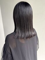 ナカオコアフュール(NAKAO COIFFURE)&nbsp;アッシュブラック 地毛風 ぱつっとミディアム ストレート