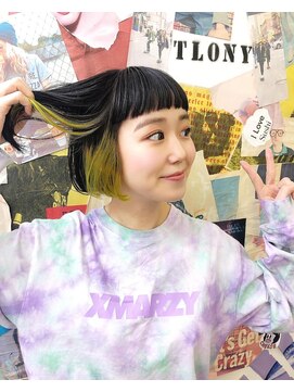 トロニー(TLONY) tlony渋谷　インナーカラー　コンパクトボブ