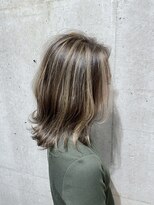 オウル ハナレ(OWL HANARE)&nbsp;ハイライト×グレージュ♪