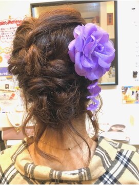 ヘアーアトリエ ヒロン(HIRON) 浴衣に最適！ゆるふわモテアップ