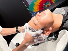 フジヤマバーバーショップ アジト(FUJIYAMA BARBER SHOP ajito)