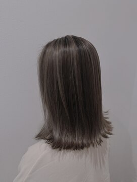 フィアレスドットイチニナナ(FearLess.127) ナチュラルバレイヤージュ