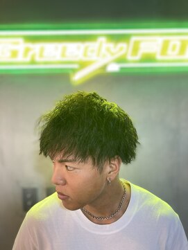 グリーディーフォックス 代々木(Greedy FOX) 韓国マッシュ/センタ-パ-ト/ツイストスパイラル/スキンフェード