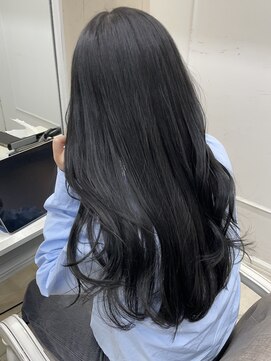 シーン(seen) 【くびれヘア×ブルーブラック】小顔カット グレージュカラー