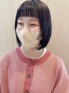 ラ ファブリック 草加(LA FABRIQUE) ダークピンクブラウン×ミニボブ　顔まわりカット　草加