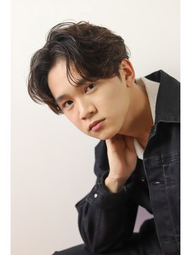 ブリランチン アイチダイガクマエ(Brilliantine Aichidaigakumae) 緩めワンカール×ナチュラルセンターパート☆