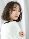 ミストバング小顔ツヤ髪ウェットふわミディｆ小山20代30代40代