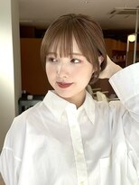 丸みショートマッシュコンパクト黒髪ベージュショート前髪あり
