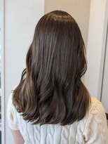 ポジ(poji)&nbsp;韓国風　前髪カット　艶髪　くびれ巻き　サイドバング